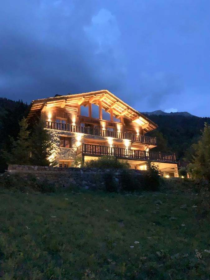 Chalet Ruitor, Chalet 500 M2 Luxueux De Caractere Sainte-Foy-Tarentaise Exterior photo
