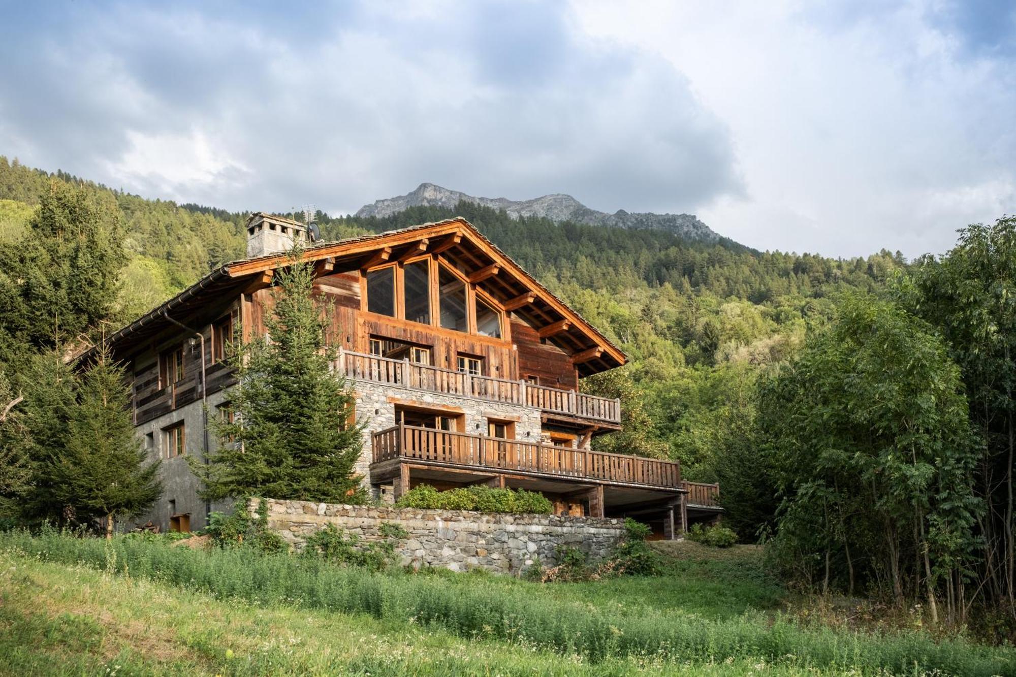 Chalet Ruitor, Chalet 500 M2 Luxueux De Caractere Sainte-Foy-Tarentaise Exterior photo