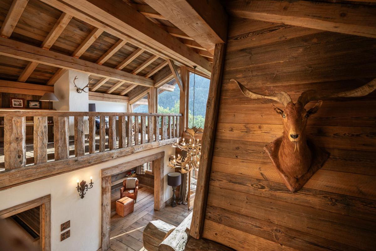 Chalet Ruitor, Chalet 500 M2 Luxueux De Caractere Sainte-Foy-Tarentaise Exterior photo